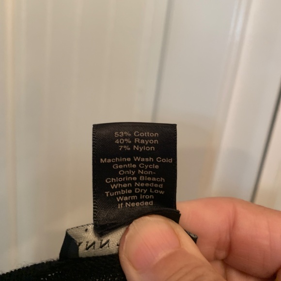 Ann Taylor factory sweater dress.‎ Worn once. Excellent condition - Picture 4 of 5